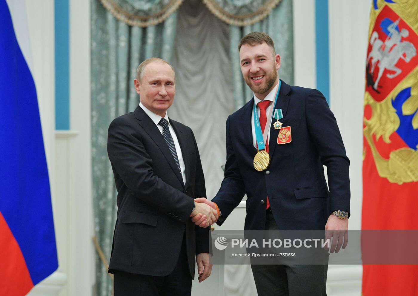 Президент РФ В. Путин вручил госнаграды призерам и победителям XXIII зимних Олимпийских игр