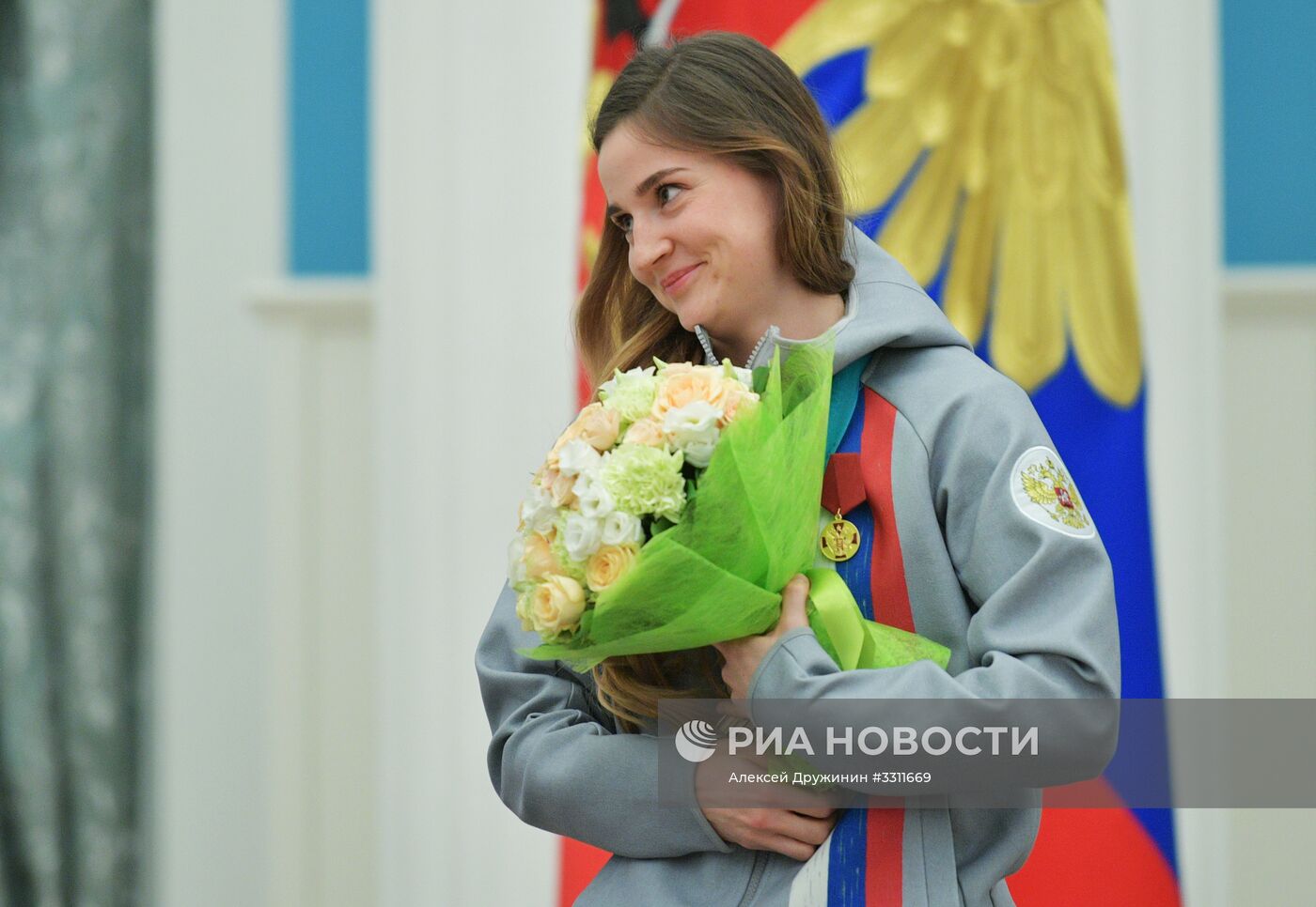 Президент РФ В. Путин вручил госнаграды призерам и победителям XXIII зимних Олимпийских игр