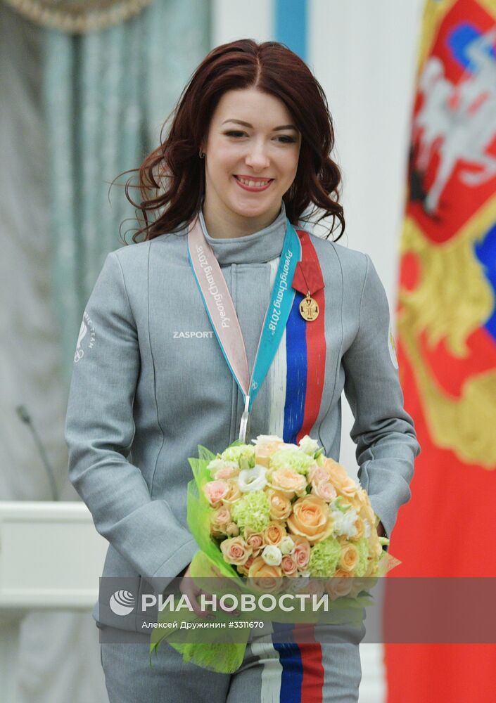 Президент РФ В. Путин вручил госнаграды призерам и победителям XXIII зимних Олимпийских игр