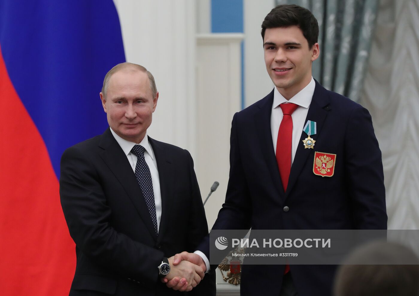 Президент РФ В. Путин вручил госнаграды призерам и победителям XXIII зимних Олимпийских игр