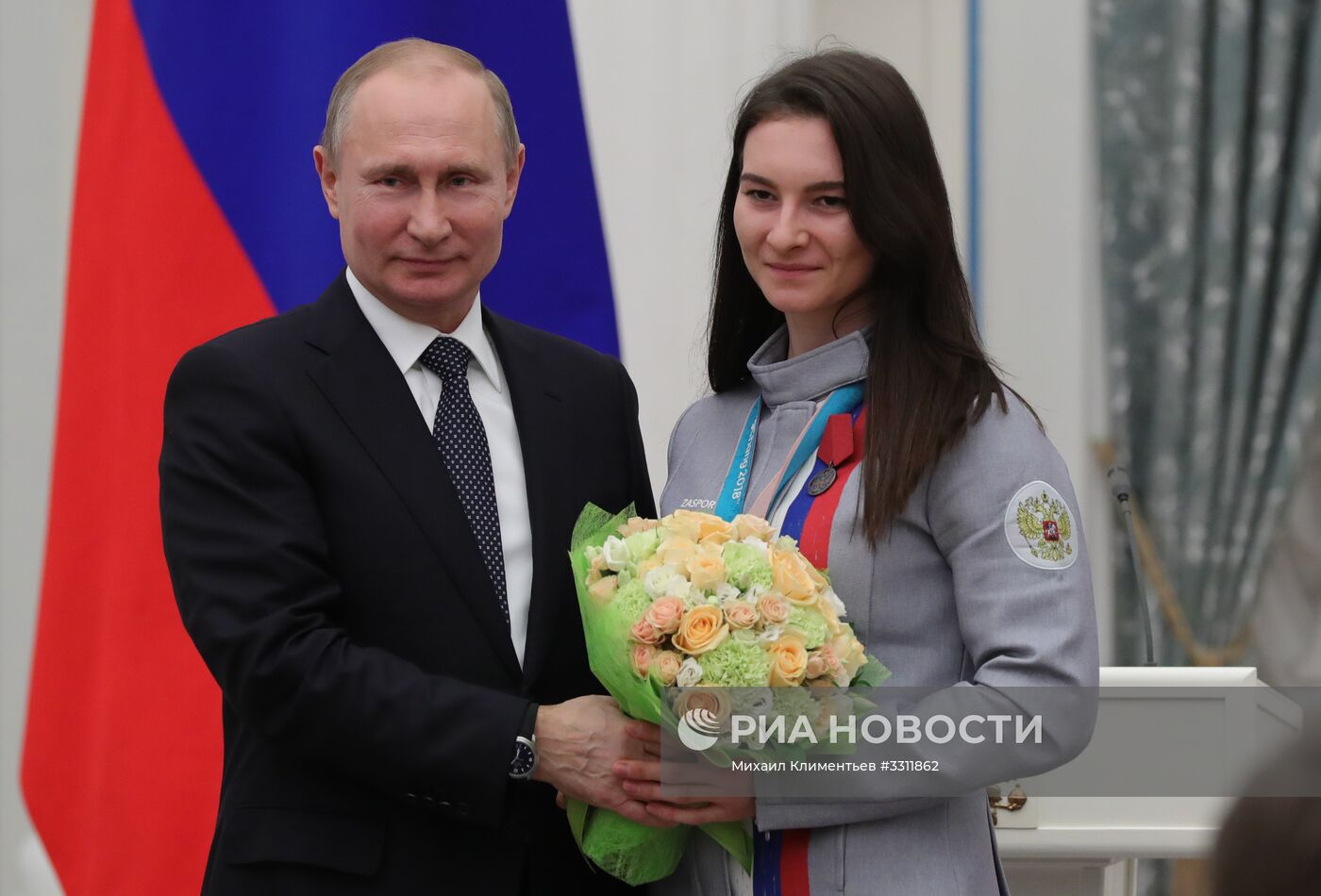 Президент РФ В. Путин вручил госнаграды призерам и победителям XXIII зимних Олимпийских игр