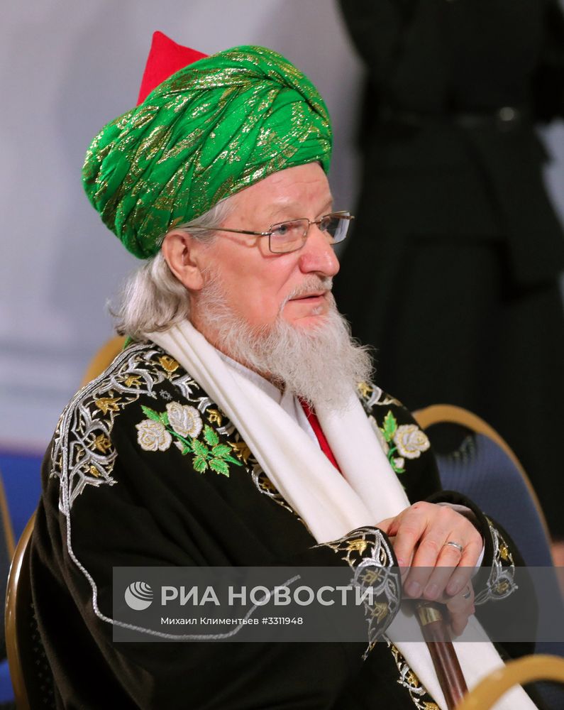 Ежегодное послание президента РФ В. Путина Федеральному Собранию