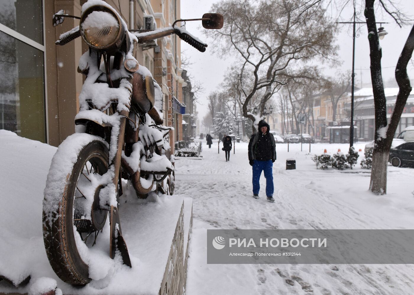 Снег в Крыму