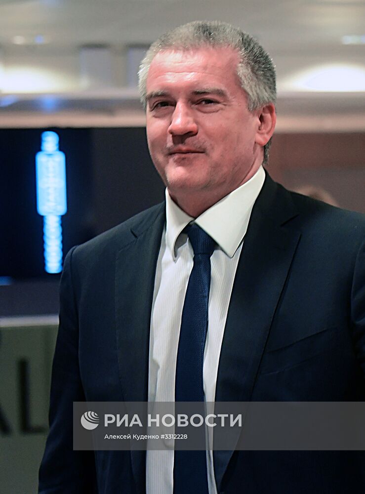 Ежегодное послание президента РФ В. Путина Федеральному Собранию