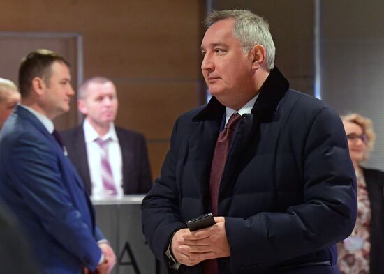 Ежегодное послание президента РФ В. Путина Федеральному Собранию