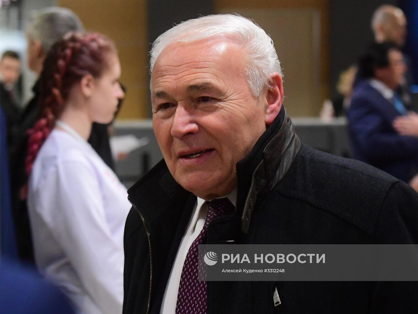 Ежегодное послание президента РФ В. Путина Федеральному Собранию