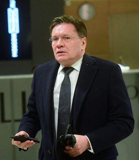 Ежегодное послание президента РФ В. Путина Федеральному Собранию