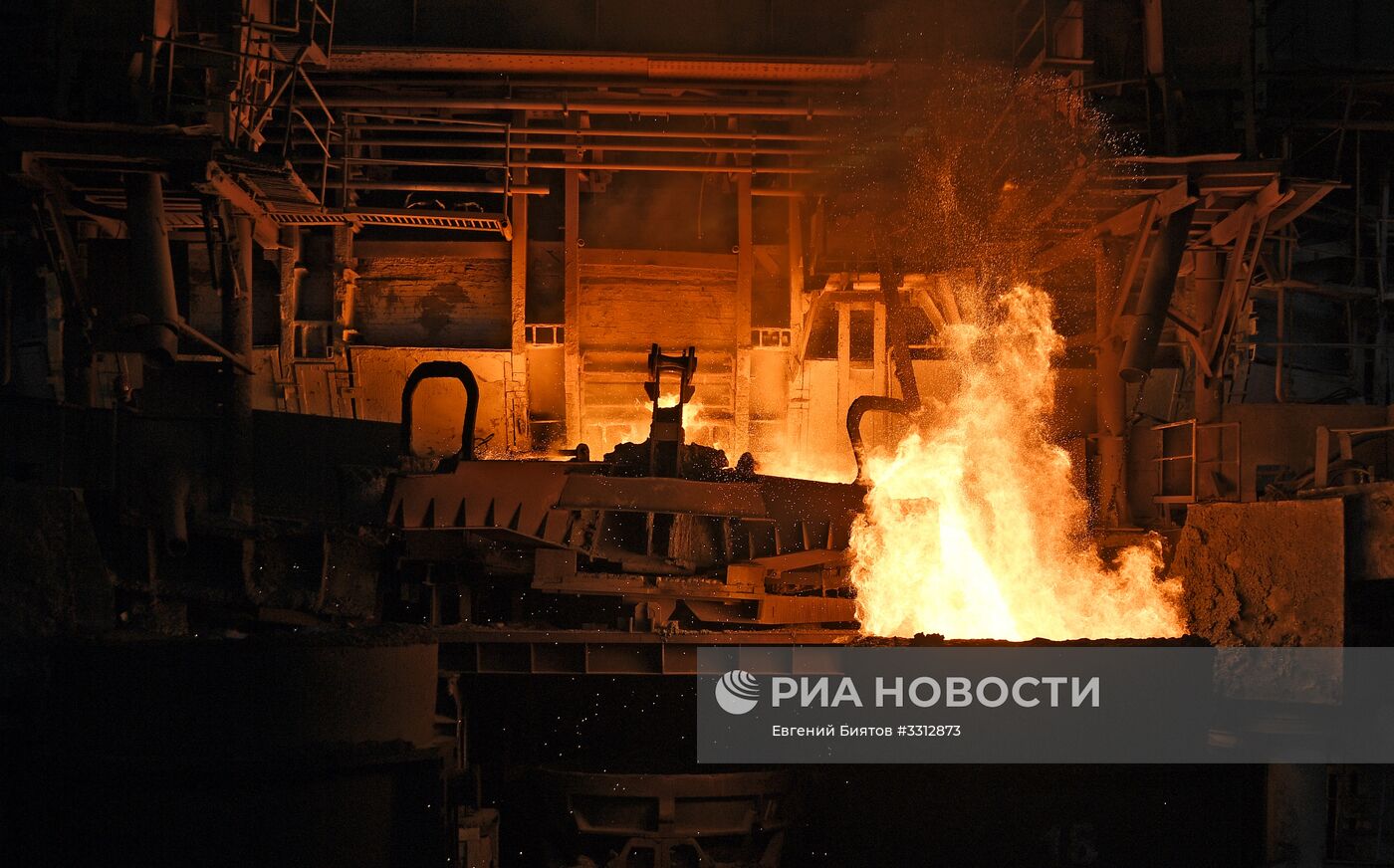 Выксунский металлургический завод