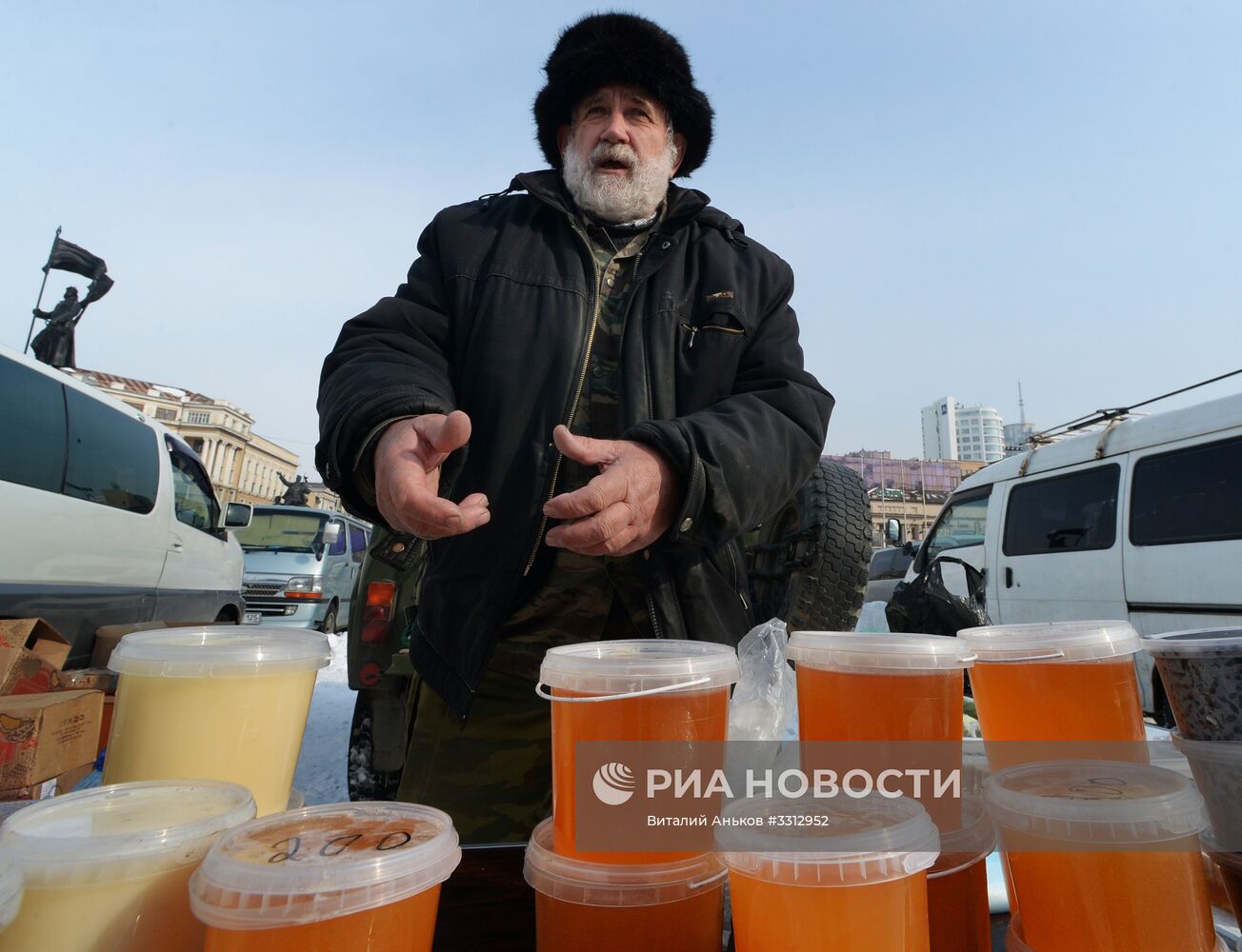 Продовольственная ярмарка во Владивостоке