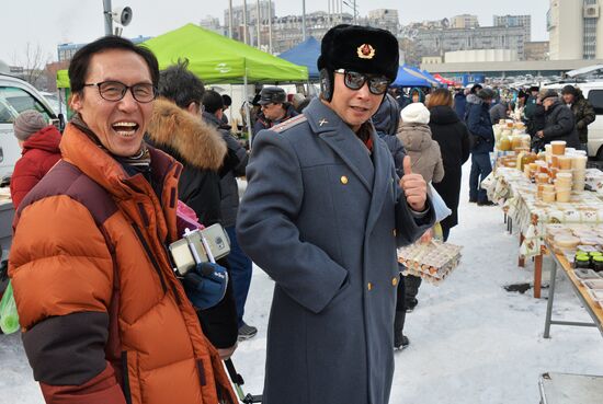 Продовольственная ярмарка во Владивостоке