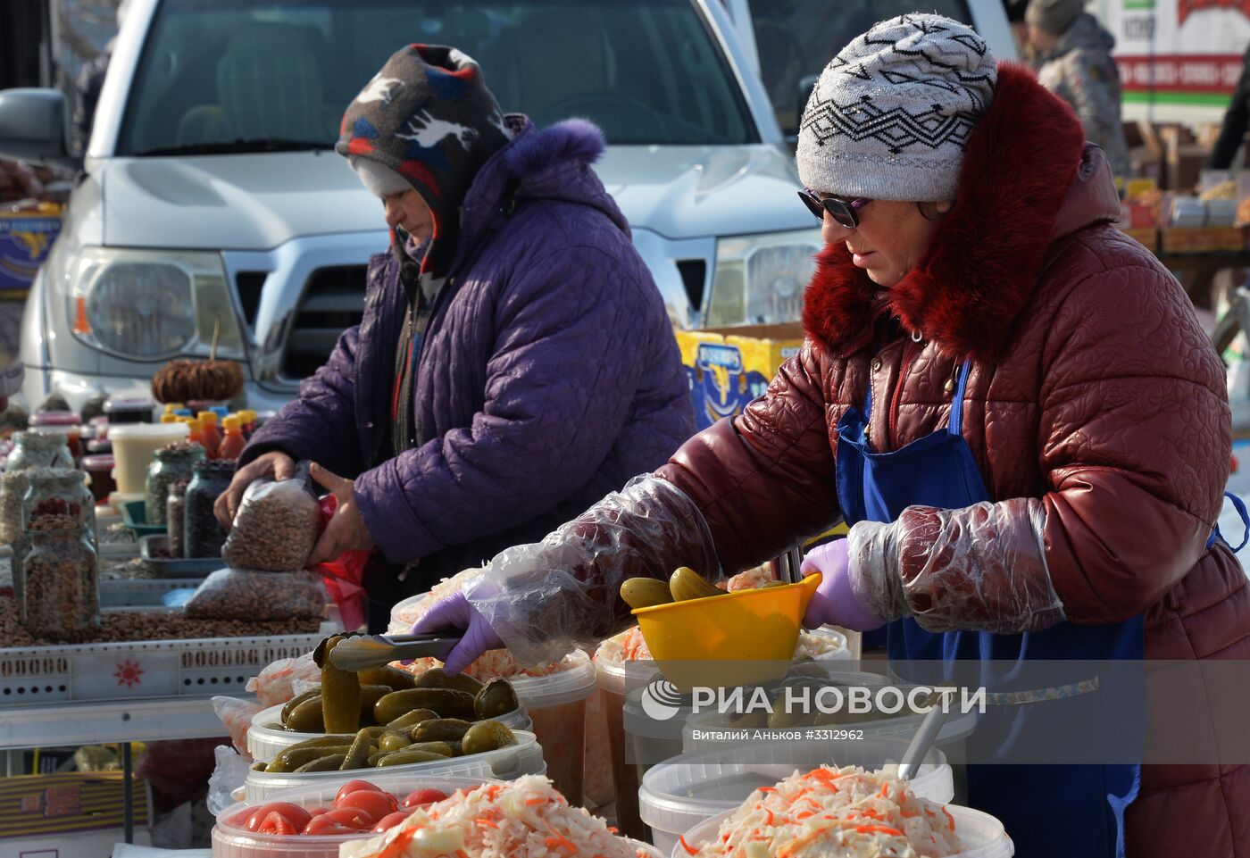 Продовольственная ярмарка во Владивостоке