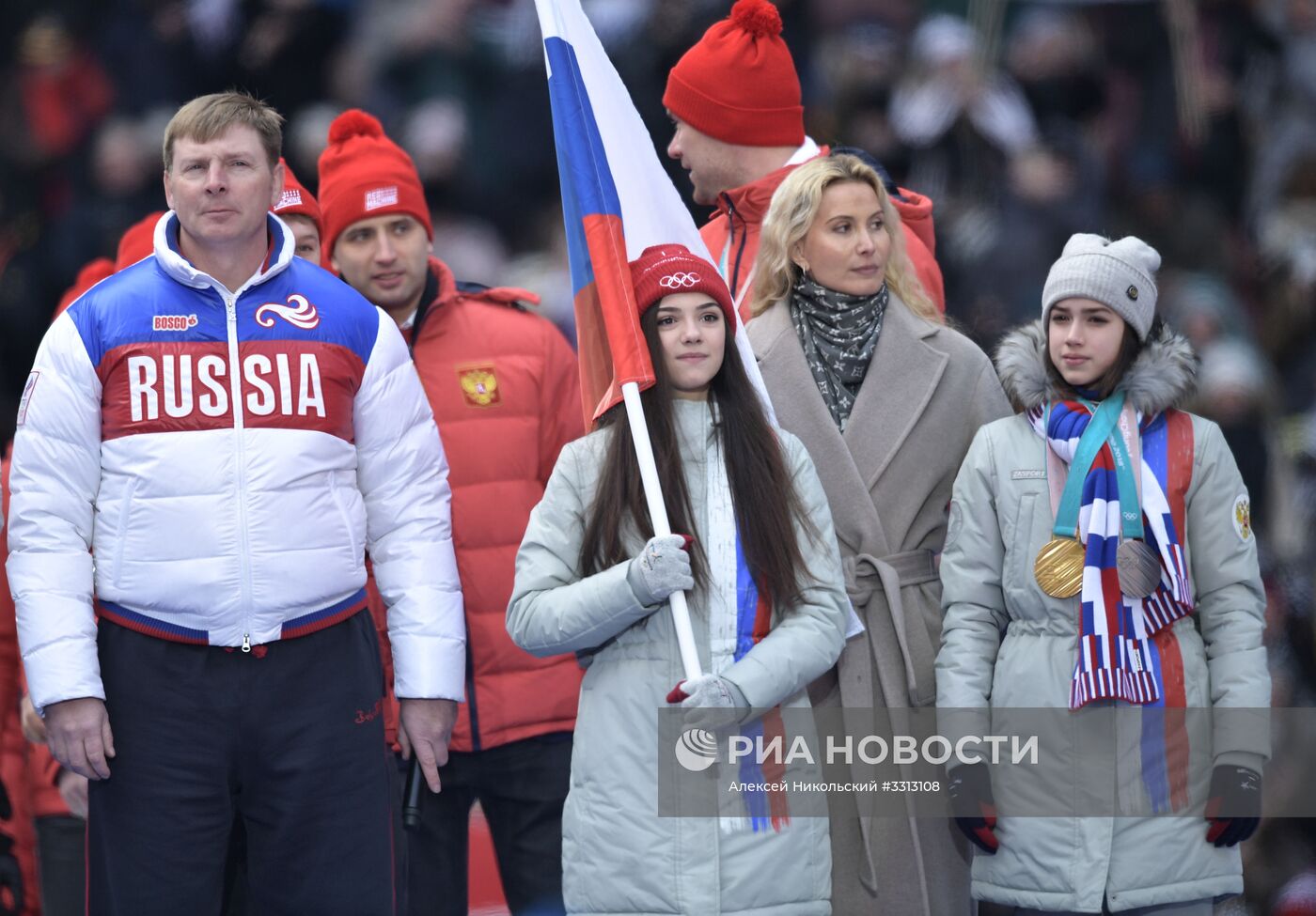 Митинг в поддержку кандидата в президенты РФ В. Путина