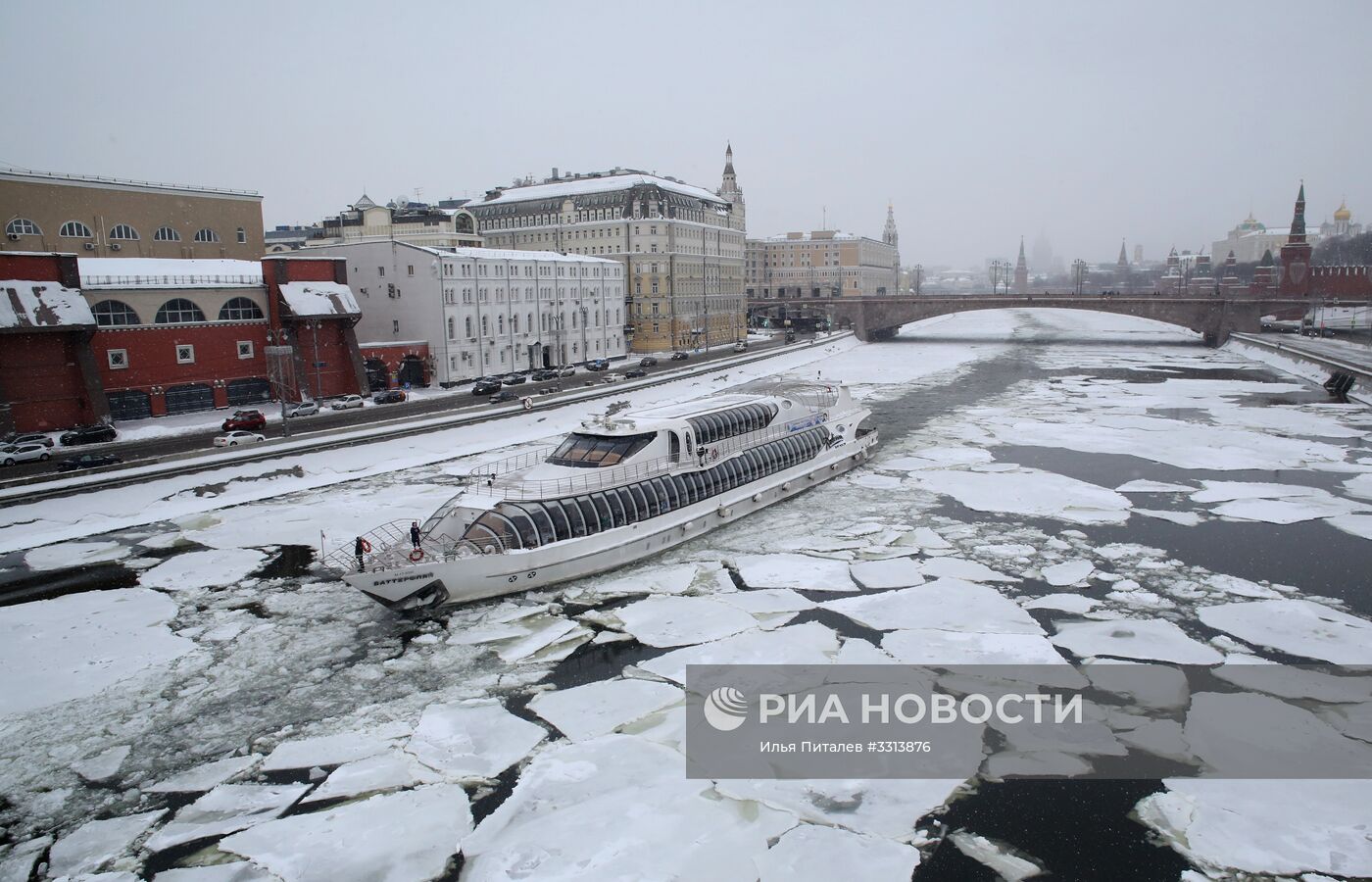 Снегопад в Москве