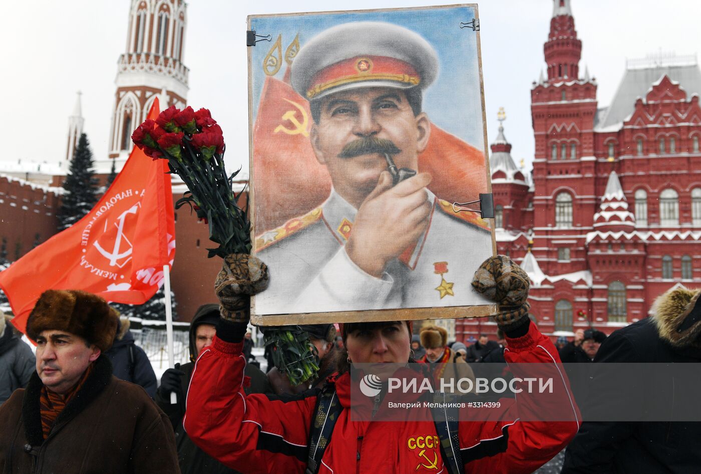Возложение цветов к могиле И.В. Сталина у Кремлевской стены