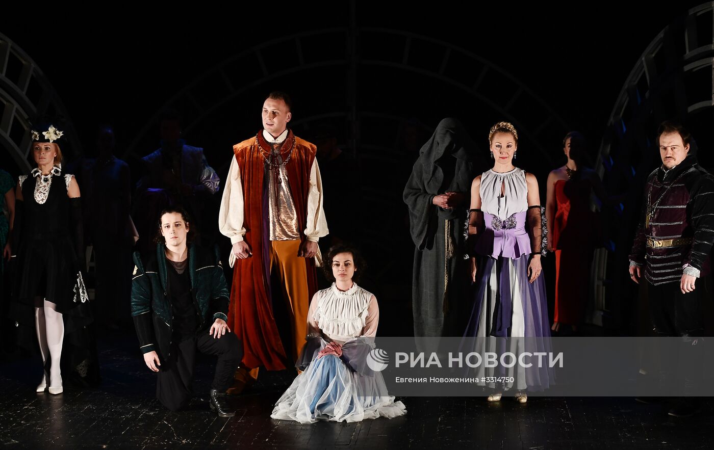 Показ спектакля "Ромео и Джульетта"