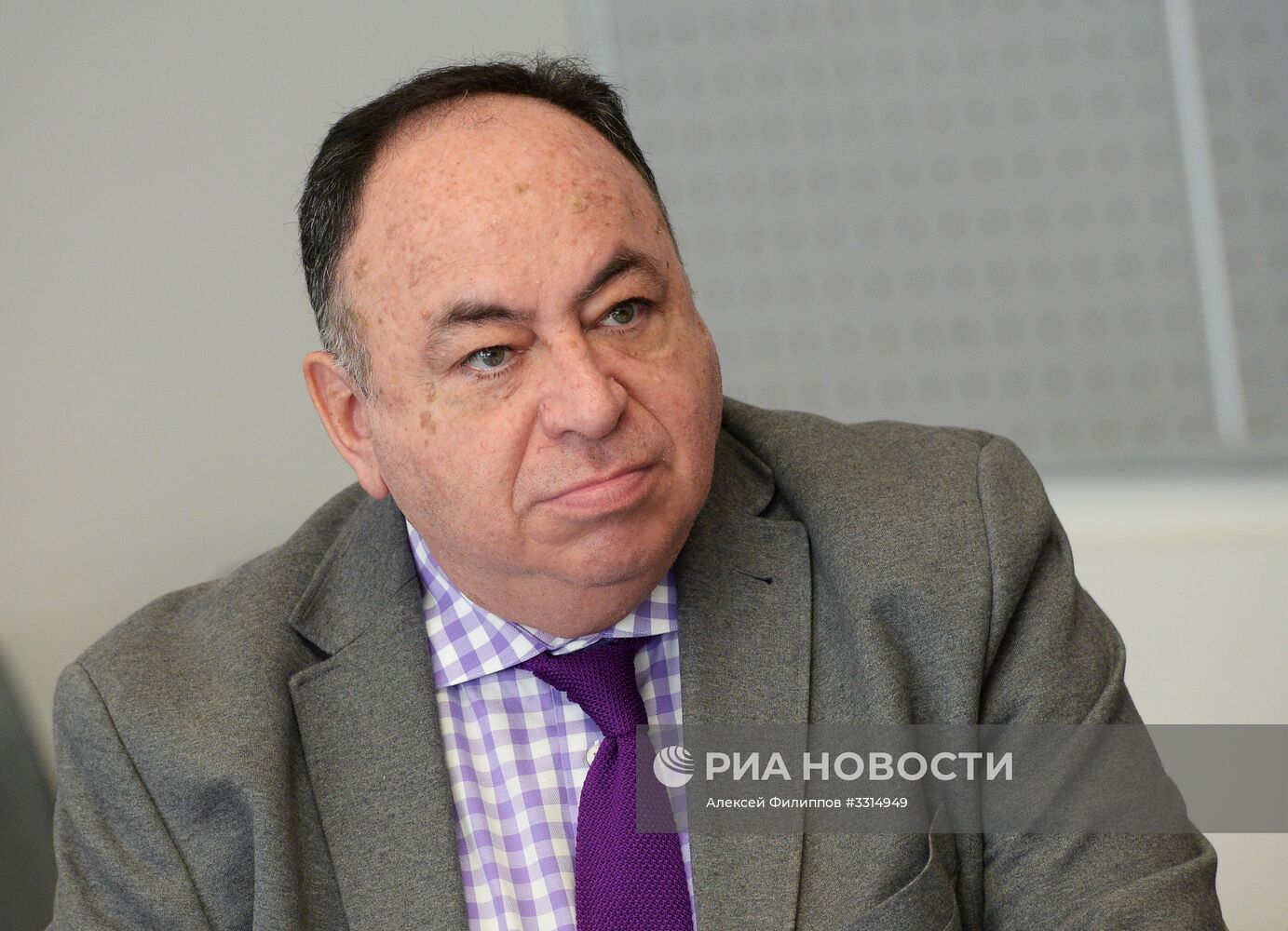 Посол Республики Эквадор в РФ Хулио Прадо Эспиноса