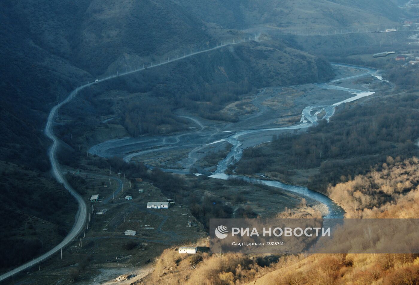 Вертолет Ми-8 потерпел крушение в Чечне