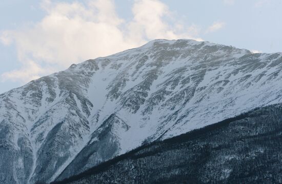 Вертолет Ми-8 потерпел крушение в Чечне