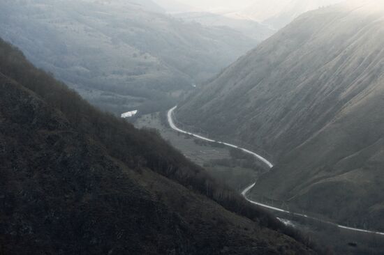 Вертолет Ми-8 потерпел крушение в Чечне