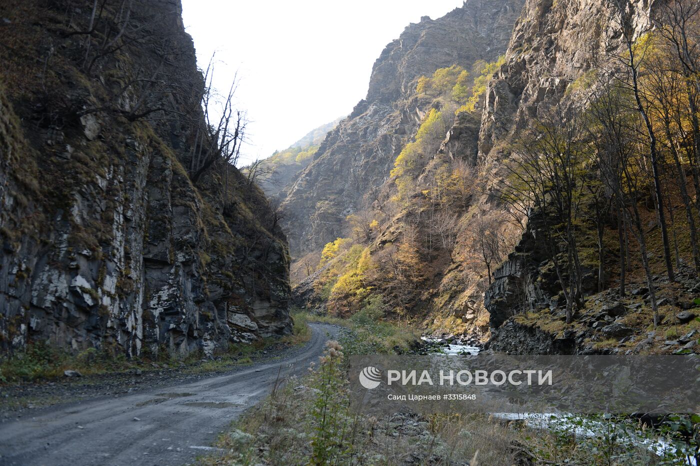 Вертолет Ми-8 потерпел крушение в Чечне