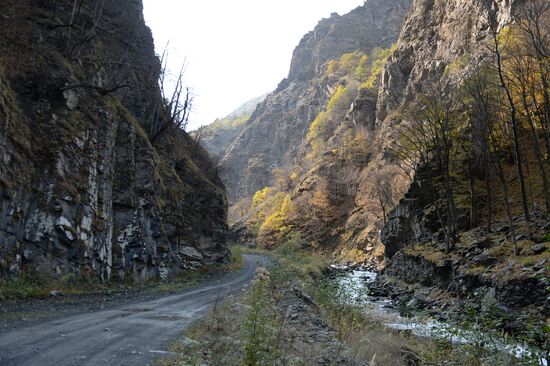Вертолет Ми-8 потерпел крушение в Чечне