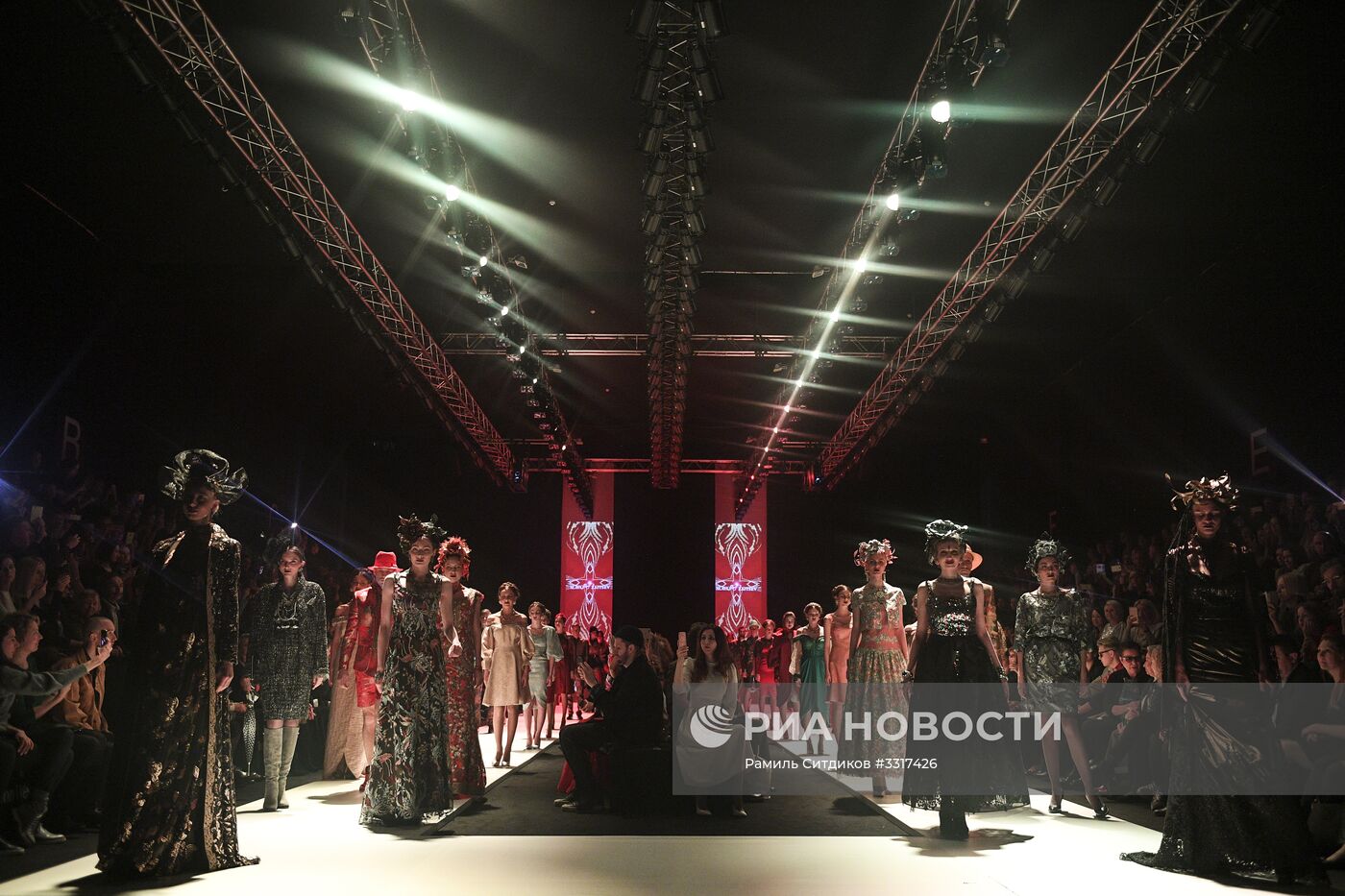 Mercedes-Benz Fashion Week Russia. День первый