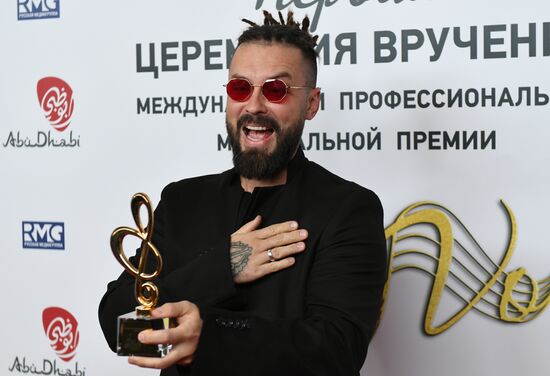 Церемония вручения музыкальной премии "BraVo"