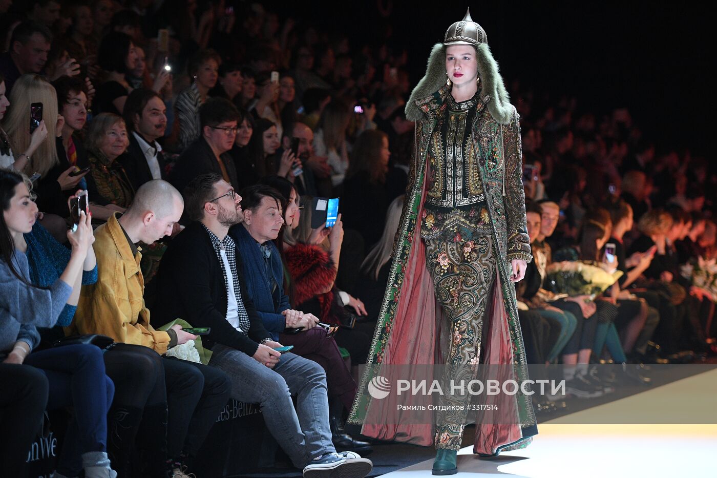 Mercedes-Benz Fashion Week Russia. День первый