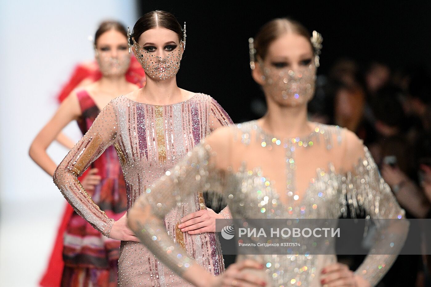 Mercedes-Benz Fashion Week Russia. День первый