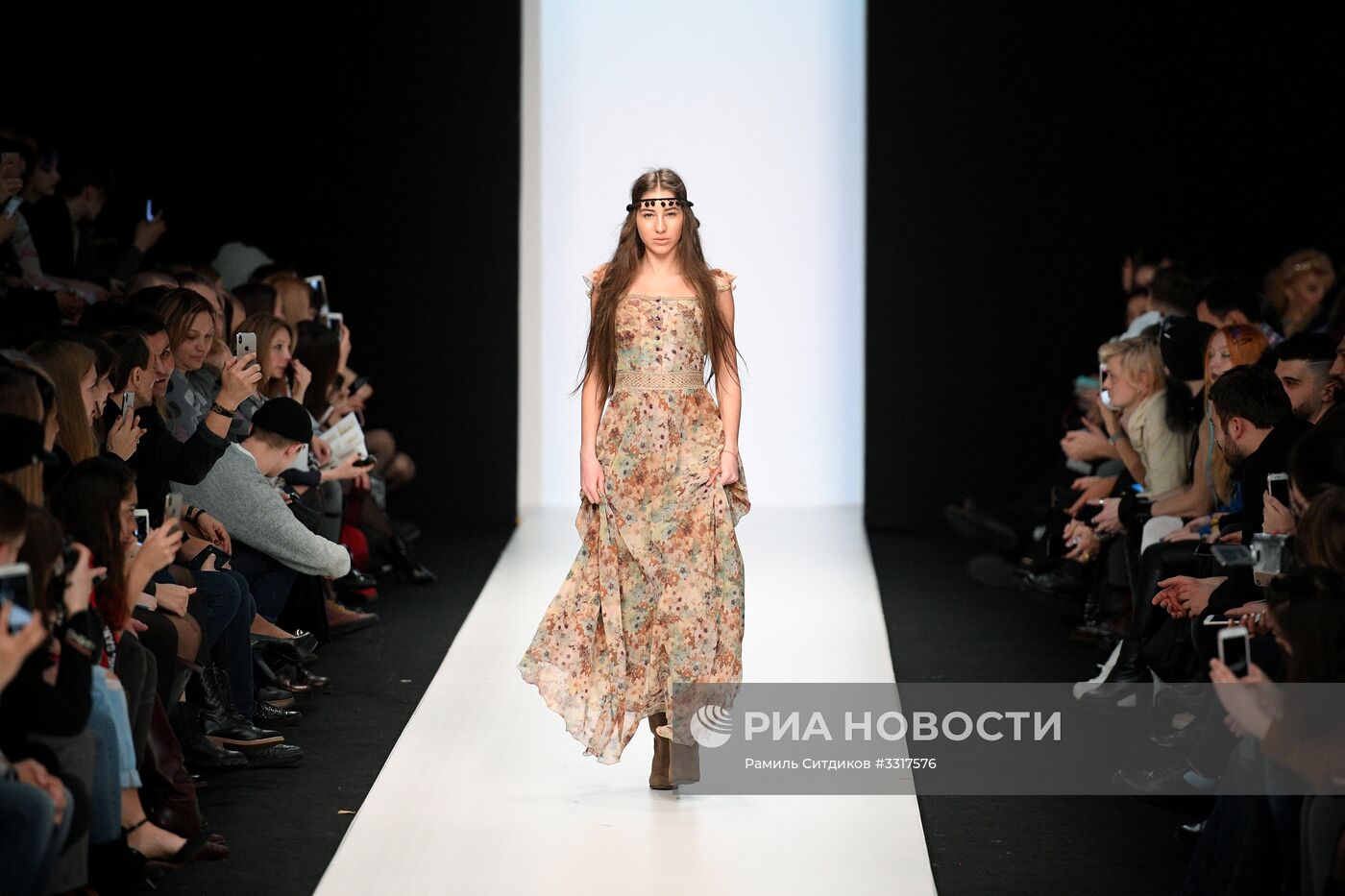 Mercedes-Benz Fashion Week Russia. День первый