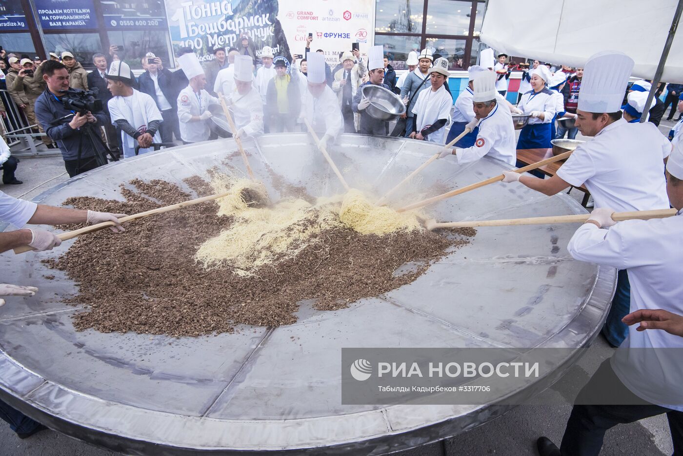 Гастрономический праздник в Бишкеке