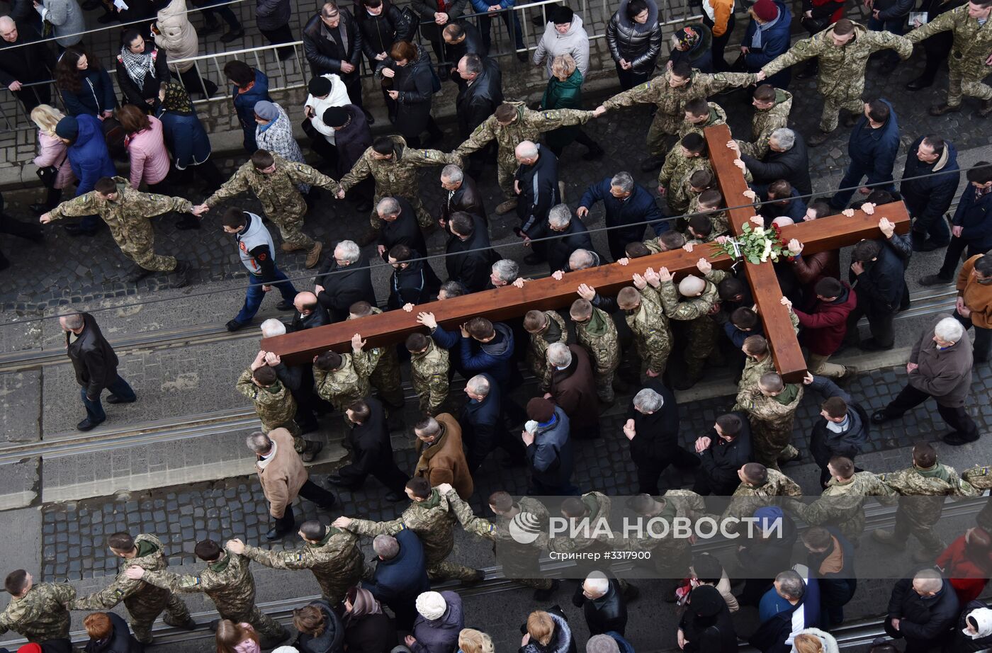 Крестный ход во Львове