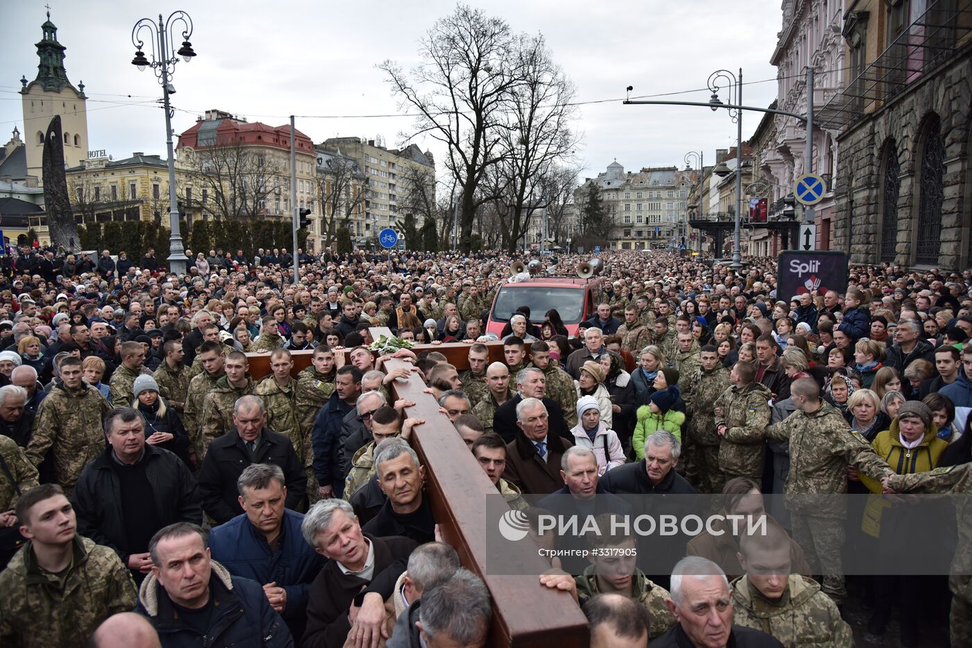 Крестный ход во Львове