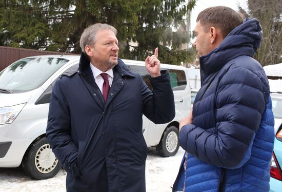 Кандидат в президенты РФ Б. Титов посетил частный детский сад "Кувшинка"