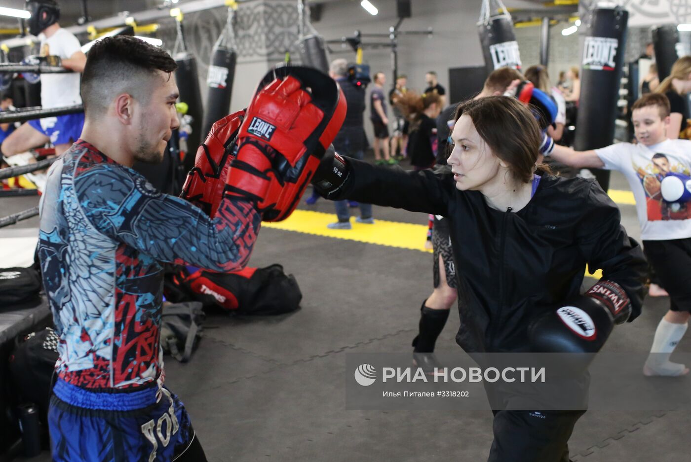 Кандидат в президенты РФ Б. Титов посетил частный детский сад "Кувшинка" и спорт-клуб "Варяг Vegas"