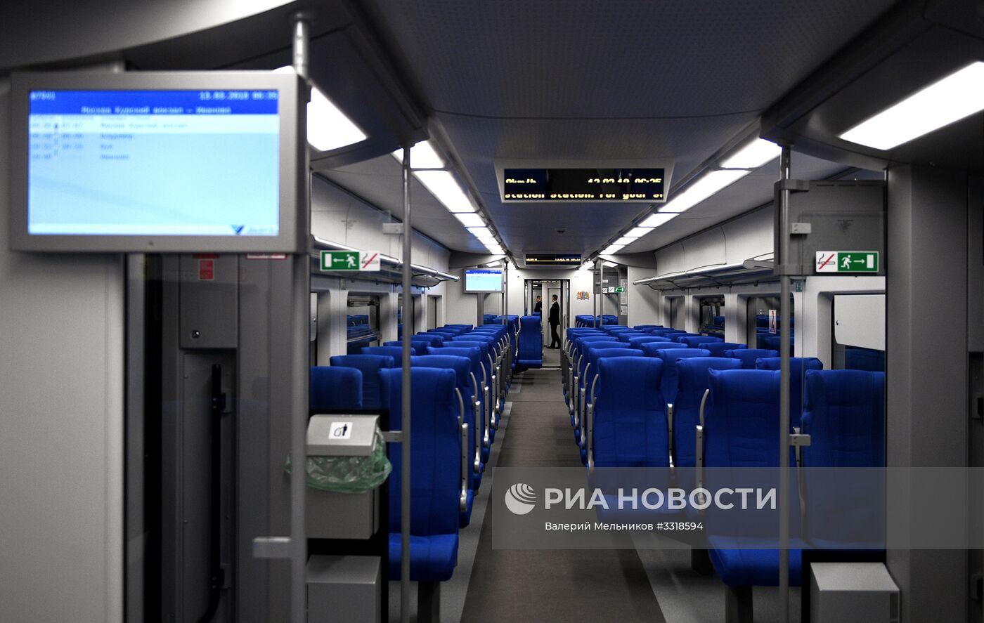 Первый рейс поезда "Ласточка" из Москвы в Иваново