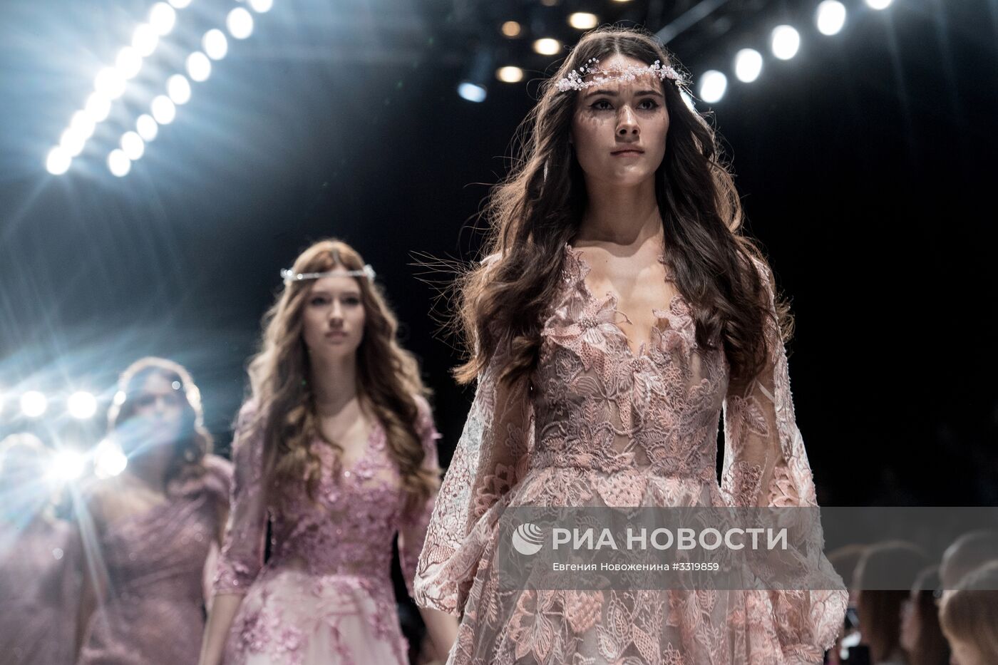 Mercedes-Benz Fashion Week Russia. День пятый
