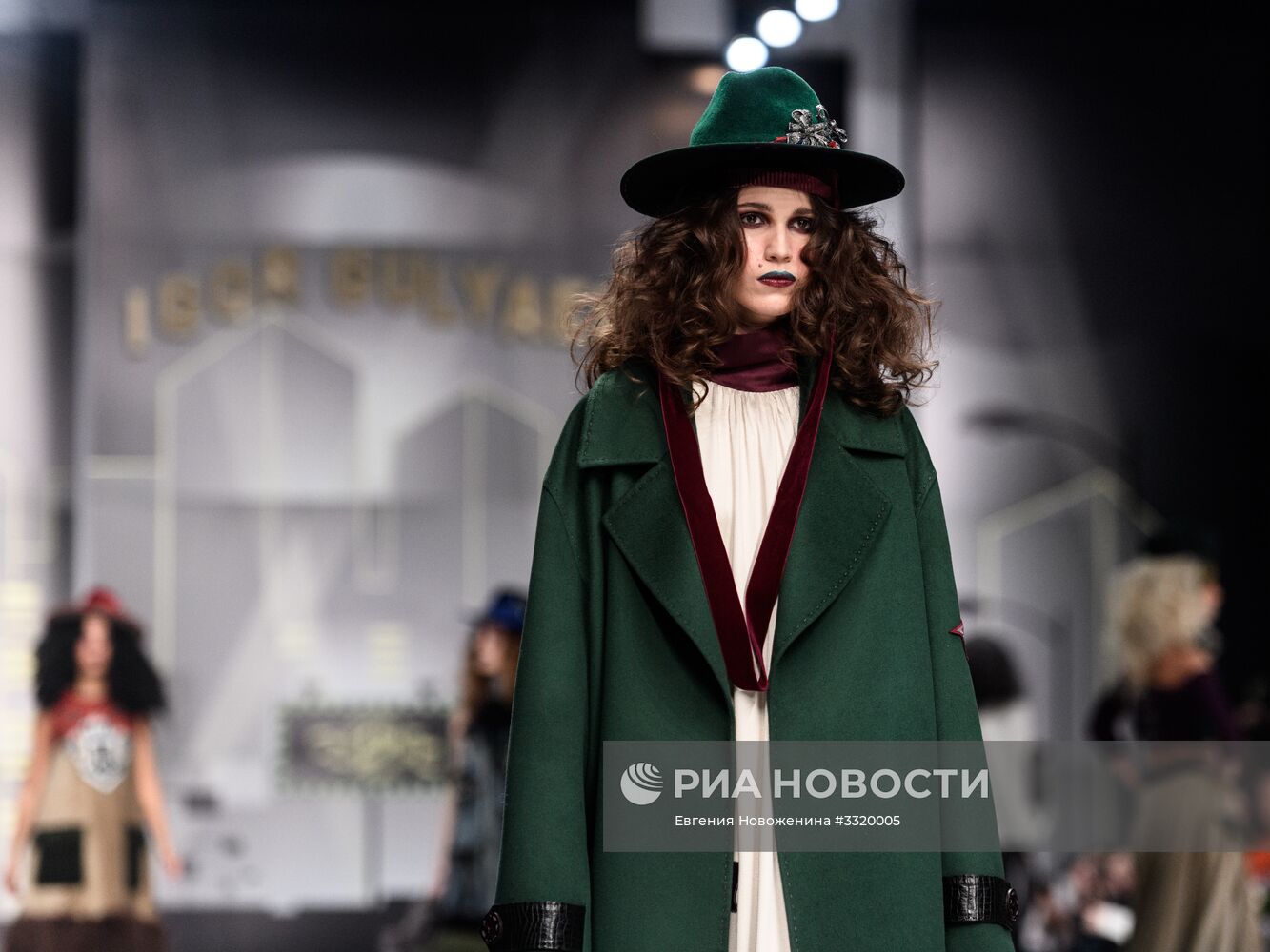 Mercedes-Benz Fashion Week Russia. День пятый