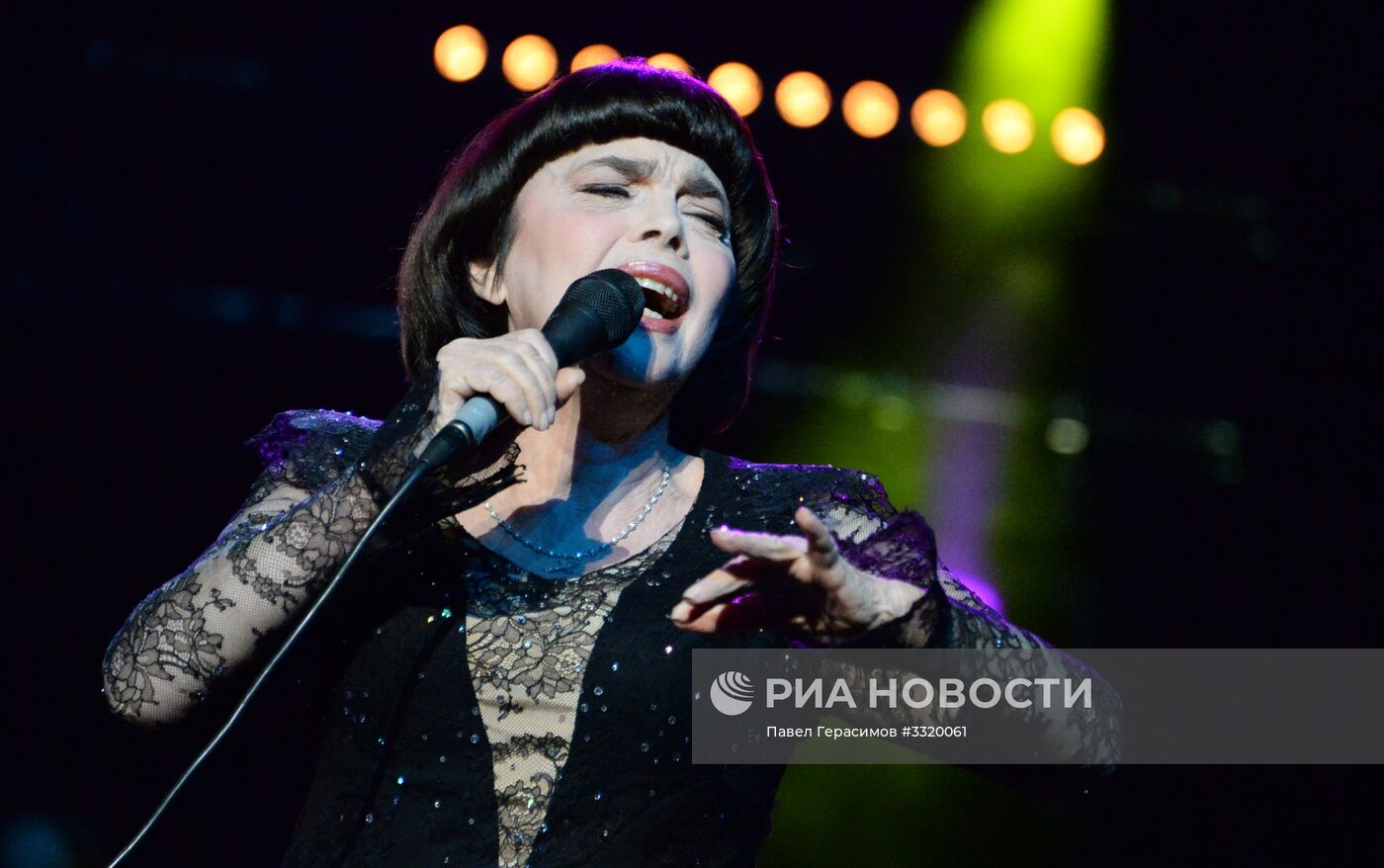 Концерт французской певицы Мирей Матьё в Москве