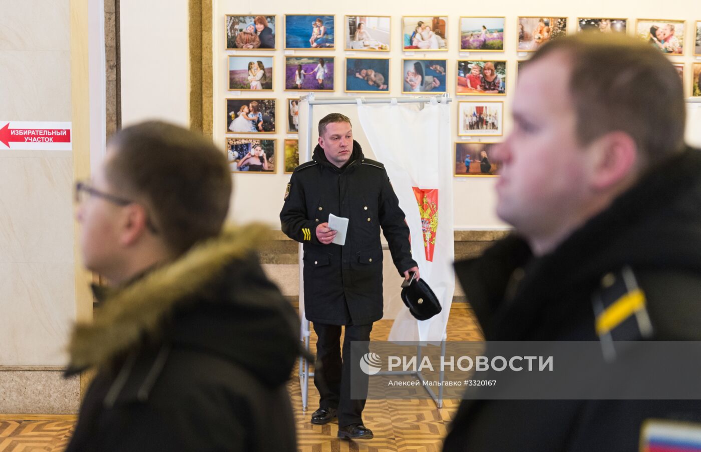 Досрочное голосование военнослужащих в Севастополе