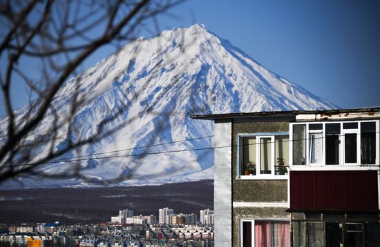 Города России. Петропавловск–Камчатский