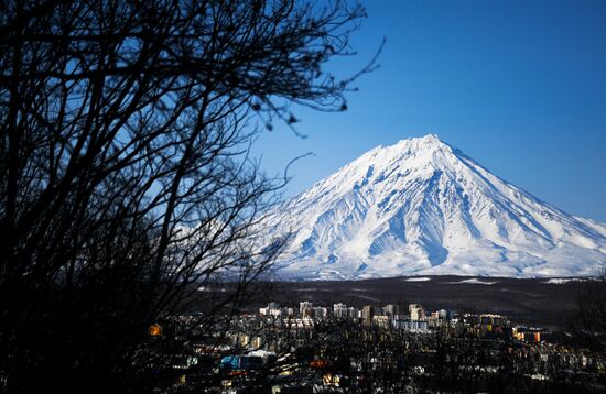 Города России. Петропавловск–Камчатский