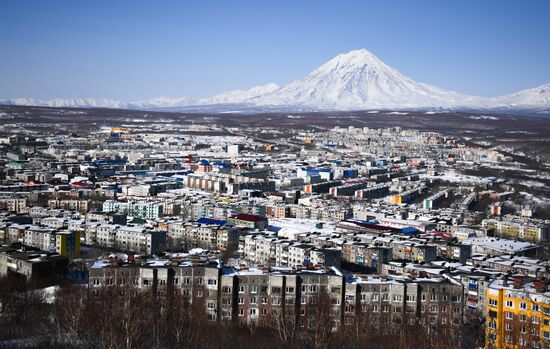 Города России. Петропавловск–Камчатский