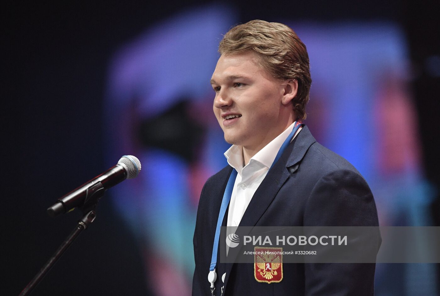 Президент РФ В. Путин принял участие в работе форума "Россия – страна возможностей"