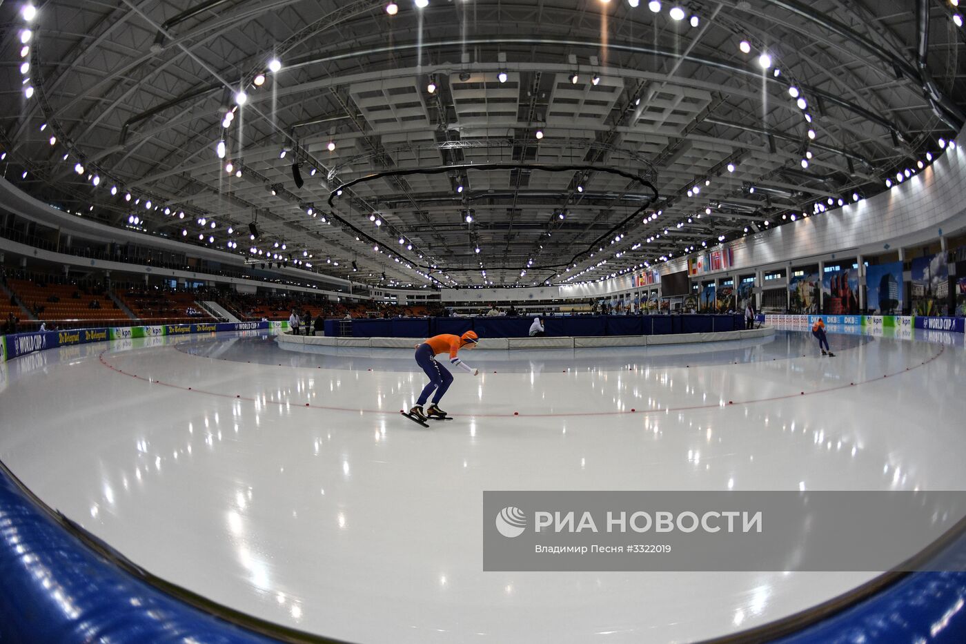 Конькобежный спорт. Финал Кубка мира. Первый день