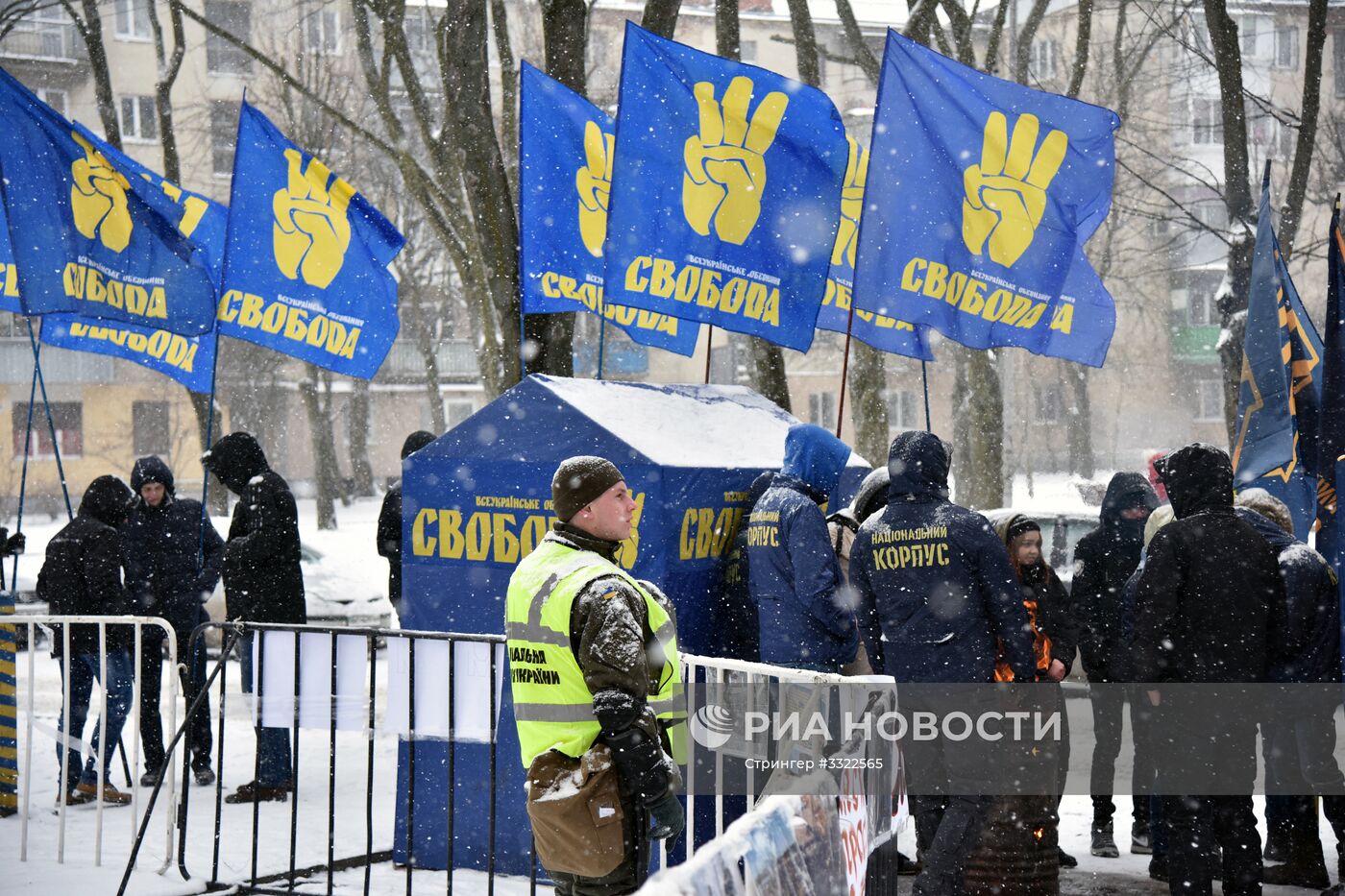 На Украине россиян не пускают на избирательные участки