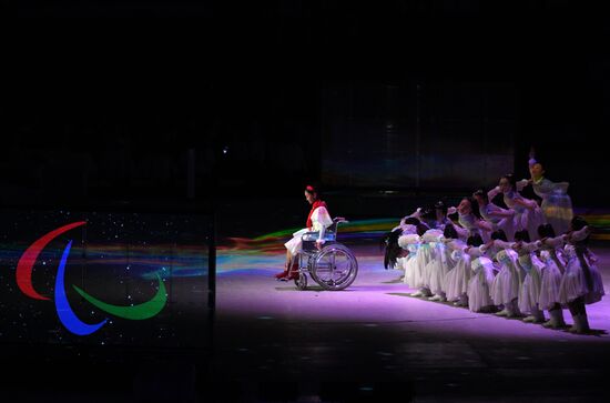 Церемония закрытия XII зимних Паралимпийских игр