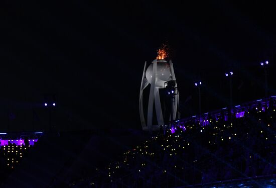 Церемония закрытия XII зимних Паралимпийских игр