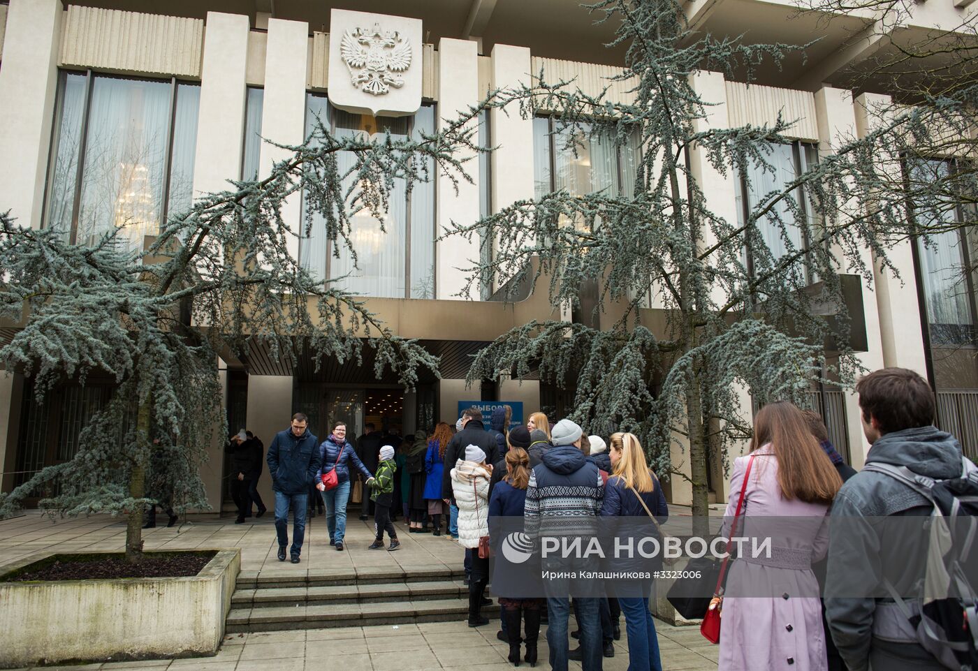 Голосование на выборах президента России за рубежом