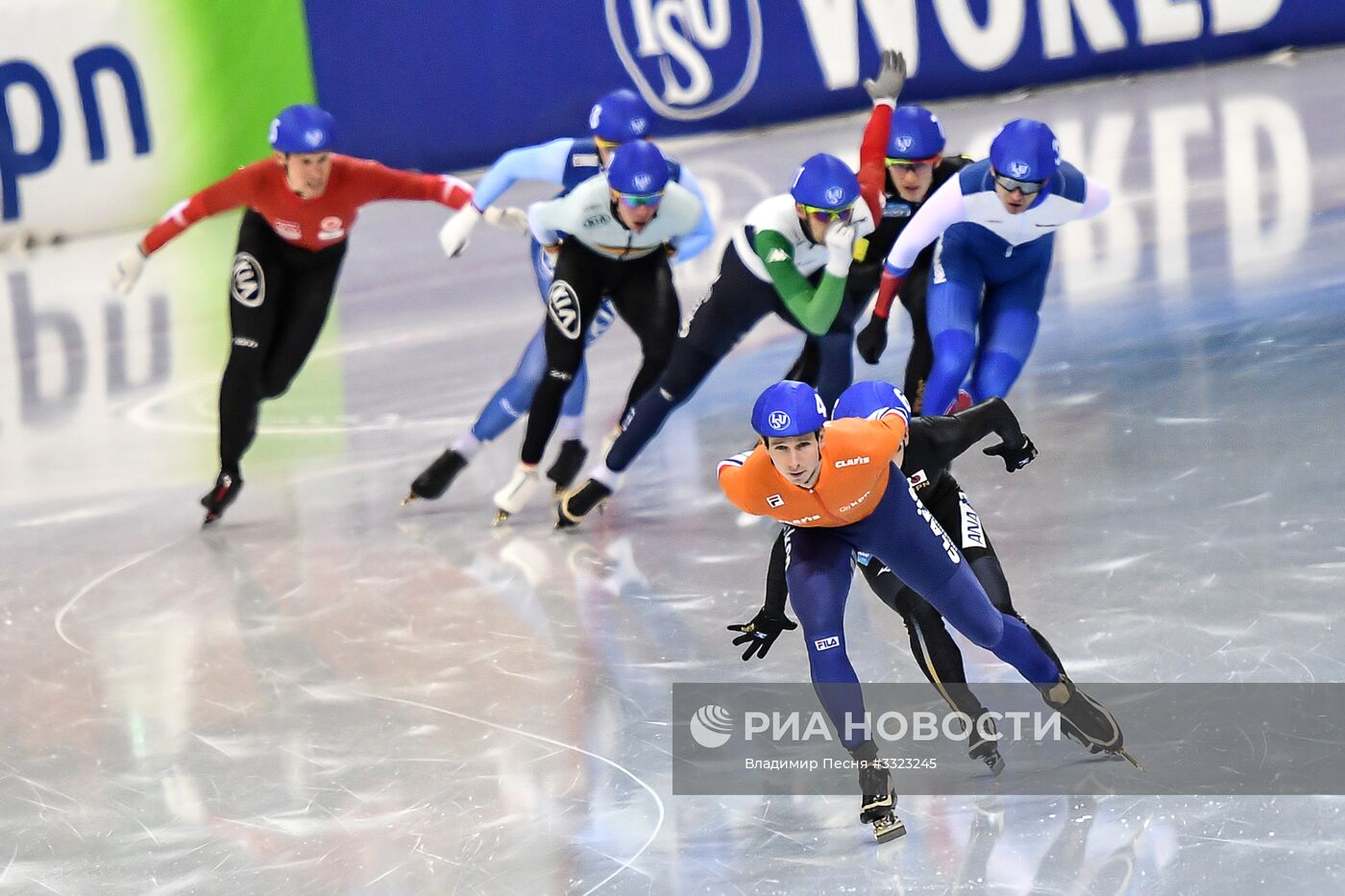 Конькобежный спорт. Финал Кубка мира. Второй день